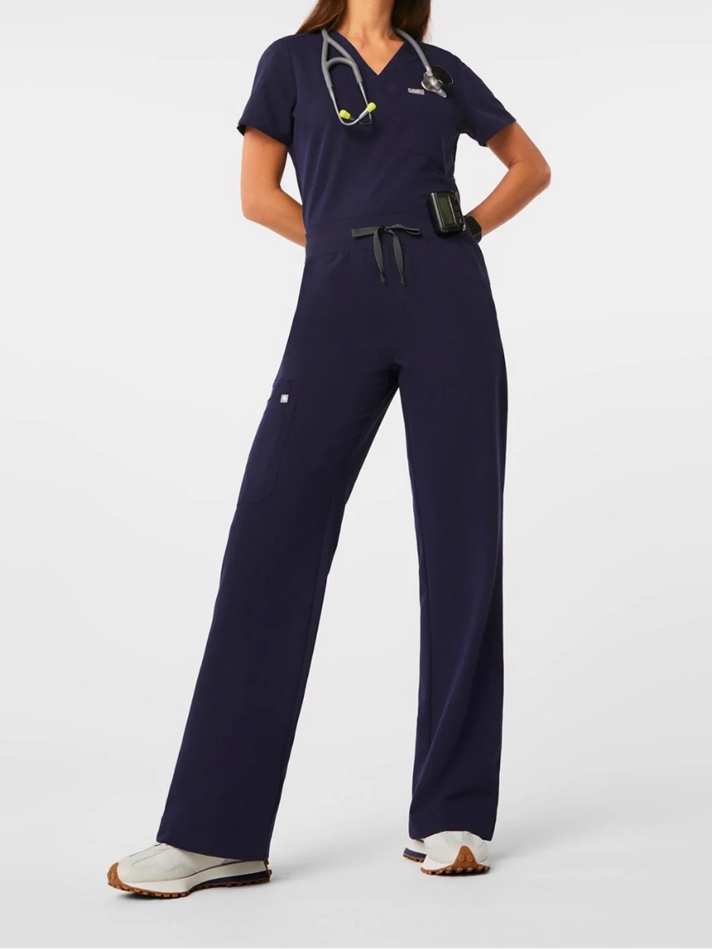 NWT FIGS Isabel High-Rise Wide-Leg Scrub Pant